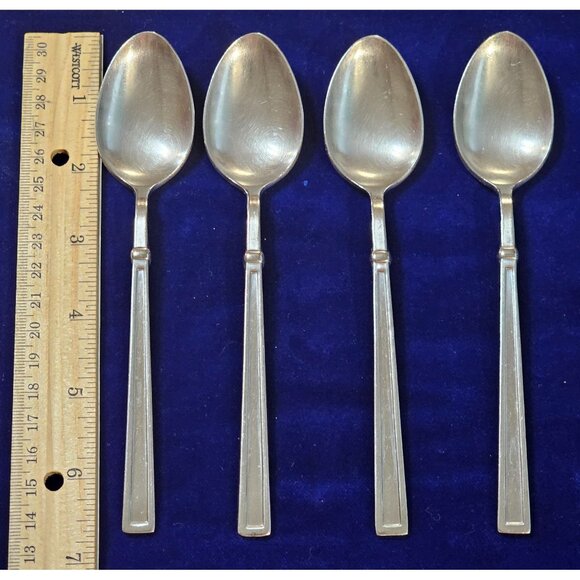 Stanley Roberts 'SIMPLICITY' Pattern 20 pc Stainless Replacement Flatware Japan - Picture 4 of 10